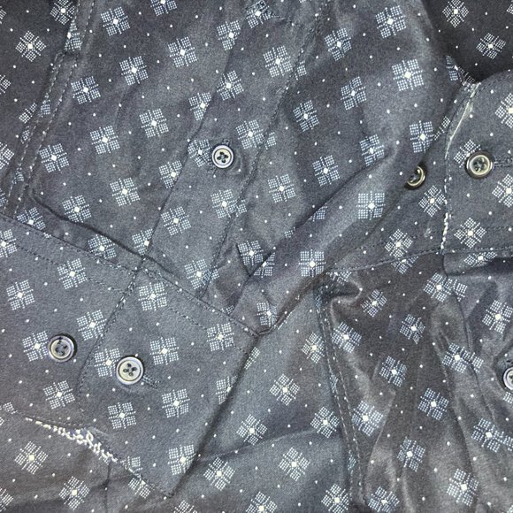 Navy Luxury Dress Shirt- Nine West- NWT!- 50% Off Retail! - Picture 5 of 11